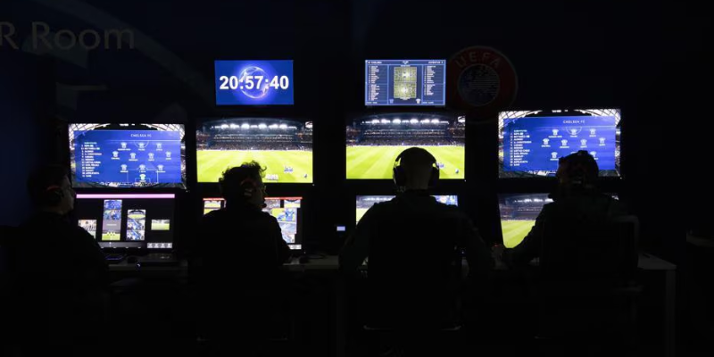 Where and from which rounds VAR is used
